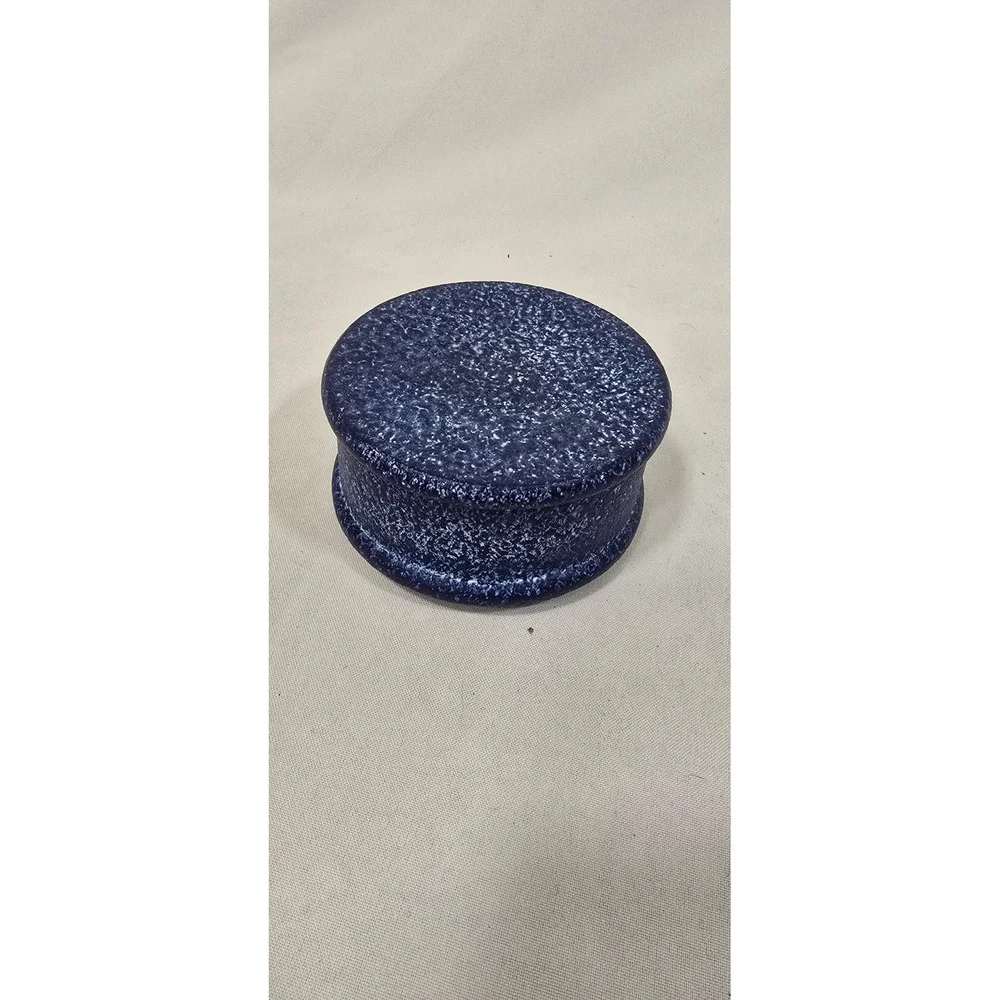 Regal handcrafted trinket jewelry box mango wood blue Dolphin round Oceania‎